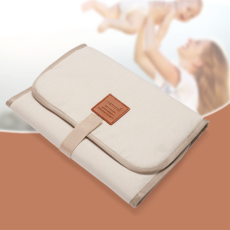 防水ベビーおむつ交換マット折りたたみ新生児マットレスパッドポ - Baby Mattress Waterproof のレビューと価格